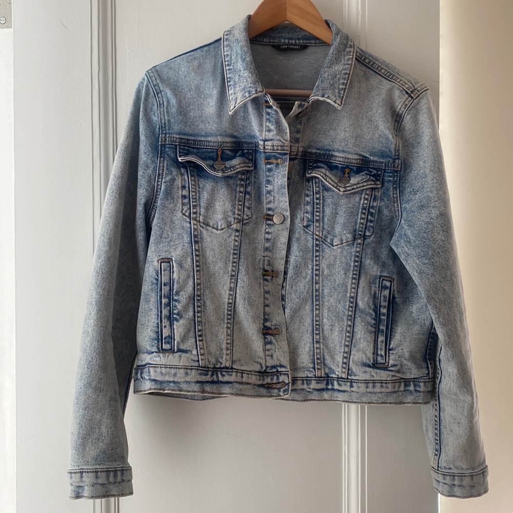 Driftwood Women’s Stonewashed Jean Jacket with Bandana Back insert Size L
